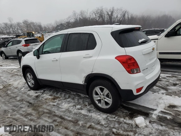 2022 Chevrolet Trax LS with VIN KL7CJNSM3NB544783, listed as a Copart auction lot 84624404 with 13,189 mi miles and Salvage Title. Bid and sale history available at carsss.com. Image 2.