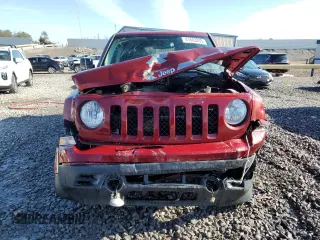 2016 Jeep Patriot Latitude z VIN 1C4NJPFAXGD640313, wystawiony jako Copart lot #41603235 z przebiegiem 112 119 mil mil oraz Szkoda całkowita • Salvage title. Historia ofert i sprzedaży dostępna na DreamBid. Obrazek 5.