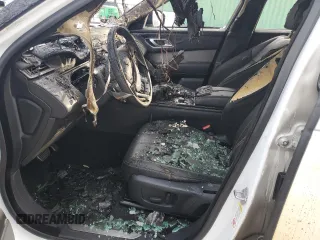 2018 Land Rover Range Rover Velar R-Dynamic SE z VIN SALYL2RN9JA755091, wystawiony jako Copart lot #42573895 z przebiegiem Nie podano mil oraz Szkoda całkowita • Salvage title. Historia ofert i sprzedaży dostępna na DreamBid. Obrazek 7.