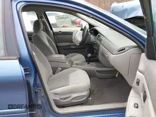 2004 Ford Taurus SE with VIN 1FAFP53U74A140294, listed as a IAAI auction lot 41630953 with Not Provided miles and . Bid and sale history available at DreamBid. Image 5.