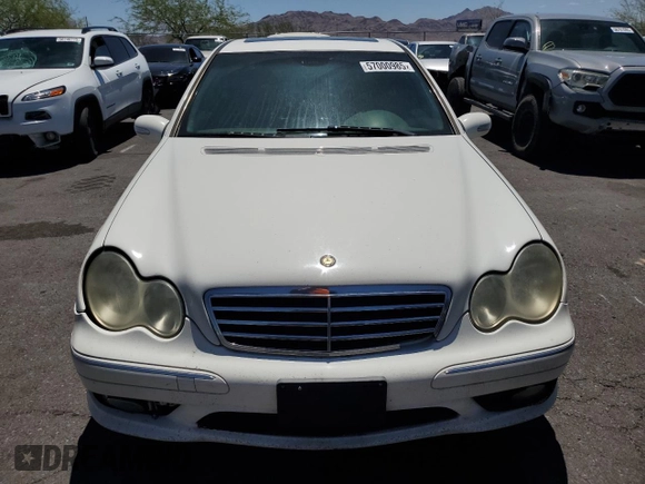 2005 Mercedes-Benz C 230 Kompressor с VIN WDBRF40J45F672944, выставлен на аукционе Copart как лот 57000985 с пробегом 194 056 миль миль и Чистый • Clean title. История ставок и продаж доступна на DreamBid. Изображение 5.