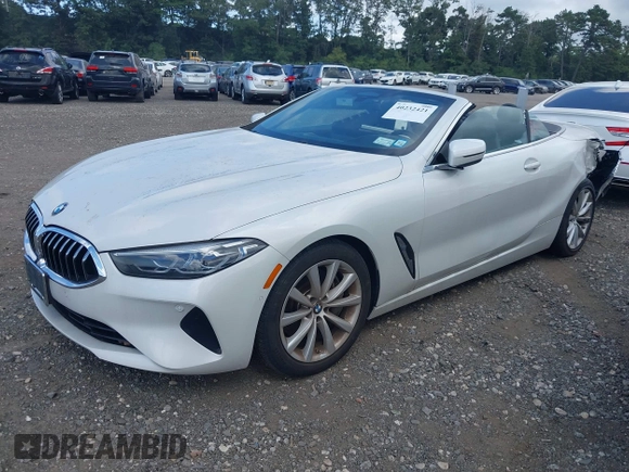 2020 BMW 8 Series 840i с VIN WBADZ4C04LCD01352, выставлен на аукционе IAAI как лот 40232421 с пробегом 22 534 миль миль и . История ставок и продаж доступна на DreamBid. Изображение 2.