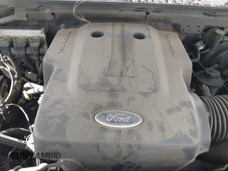 2003 Ford Expedition Eddie Bauer with VIN 1FMRU17W13LA53235, listed as a IAAI auction lot 40669736 with 317,399 mi miles. Bid and sale history available at carsss.com. Image 10.