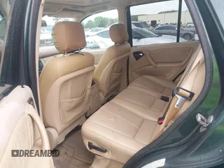 2000 Mercedes-Benz M 320/430/500 with VIN 4JGAB54E0YA218894, listed as a IAAI auction lot 41985116 with 120,889 mi miles and . Bid and sale history available at DreamBid. Image 8.