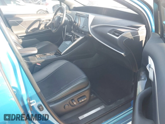 2019 Toyota Mirai with VIN JTDBVRBD0KA005792, listed as a IAAI auction lot 41447692 with 50,725 mi miles and . Bid and sale history available at carsss.com. Image 5.