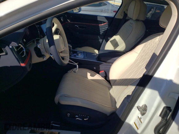 2023 Bentley Flying Spur W12 with VIN SCBBB6ZG8PC010034, listed as a Copart auction lot 46667145 with 21,437 mi miles and Salvage Title. Bid and sale history available at DreamBid. Image 7.