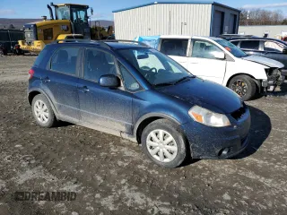 2011 Suzuki SX4 Crossover with VIN JS2YB5A33B6304237, listed as a Copart auction lot 45921115 with 211,880 mi miles and Salvage Title. Bid and sale history available at carsss.com. Image 4.