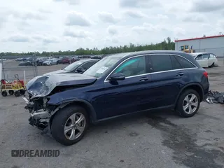 2017 Mercedes-Benz GLC with VIN WDC0G4KB9HF252544, listed as a IAAI auction lot 41983852 with 99,223 mi miles. Bid and sale history available at carsss.com. Image 18.
