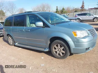 2009 Chrysler Town & Country Touring with VIN 2A8HR54169R577460, listed as a IAAI auction lot 42028839 with 160,692 mi miles and . Bid and sale history available at DreamBid. Image 1.