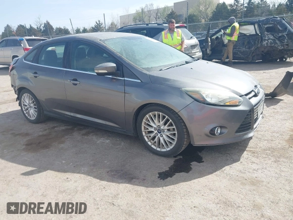 2014 Ford Focus Titanium with VIN 1FADP3J21EL299718, listed as a IAAI auction lot 41788080 with 91,748 mi miles. Bid and sale history available at carsss.com. Image 1.