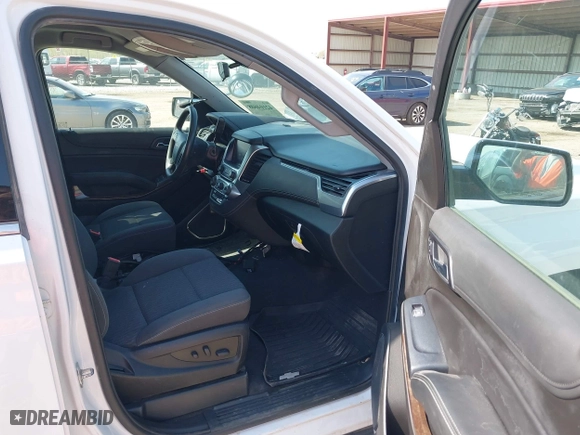 2020 Chevrolet Tahoe Commercial with VIN 1GNSKDEC8LR258254, listed as a IAAI auction lot 42104608 with 105,895 mi miles. Bid and sale history available at carsss.com. Image 5.