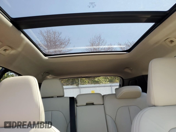 2024 Volvo XC40 Plus Bright Theme with VIN YV4L12UE0R2303399, listed as a Copart auction lot 68860824 with 7,281 mi miles and Salvage Title. Bid and sale history available at DreamBid. Image 10.