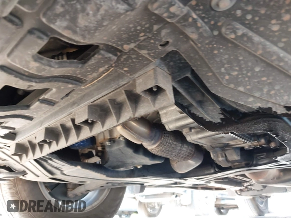 2022 Chevrolet Trax LT with VIN KL7CJPSM0NB568096, listed as a IAAI auction lot 42595207 with 30,128 mi miles and . Bid and sale history available at DreamBid. Image 17.