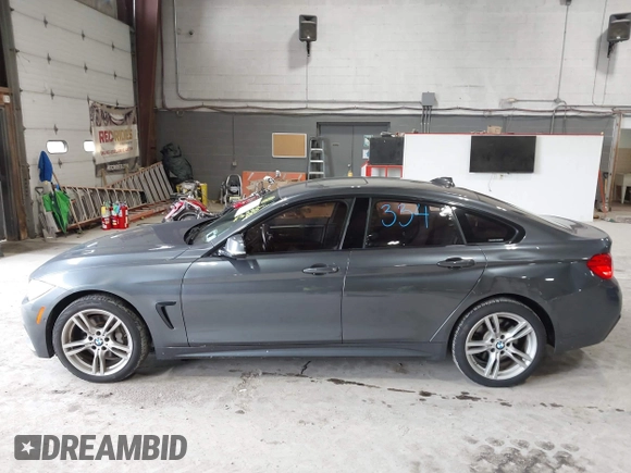 2017 BMW 4 Series 440i xDrive z VIN WBA4E5C52HG188740, wystawiony jako IAAI lot #42370465 z przebiegiem 113 392 mil mil oraz . Historia ofert i sprzedaży dostępna na DreamBid. Obrazek 14.