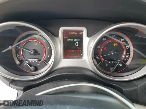 2017 Dodge Journey SXT with VIN 3C4PDCBG5HT599636, listed as a Copart auction lot 60121895 with 54,659 mi miles and Salvage title. Bid and sale history available at DreamBid. Image 9.
