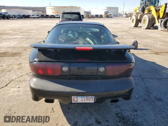 2001 Pontiac Firebird Formula with VIN 2G2FV22GX12107045, listed as a Copart auction lot 88646235 with 165,488 mi miles and Salvage title. Bid and sale history available at DreamBid. Image 6.