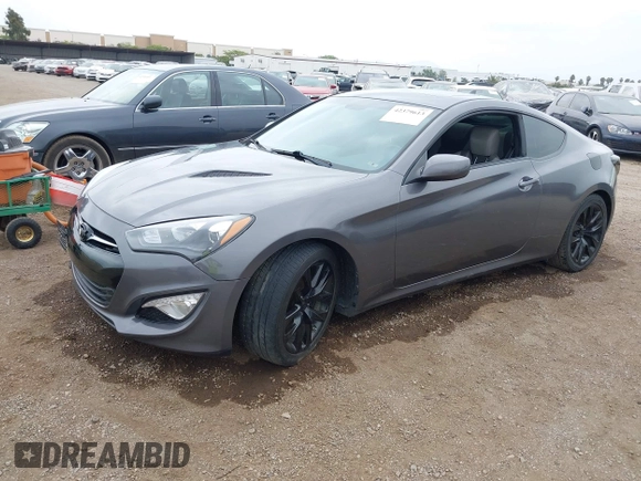 2013 Hyundai Genesis Coupe Premium with VIN KMHHT6KD1DU099404, listed as a IAAI auction lot 42379613 with 110,507 mi miles and . Bid and sale history available at DreamBid. Image 2.