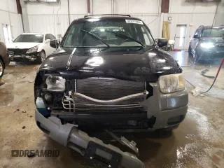 2001 Ford Escape XLS with VIN 1FMYU02121KA65155, listed as a Copart auction lot 42021865 with 0 mi miles and Non Repairable. Bid and sale history available at carsss.com. Image 5.