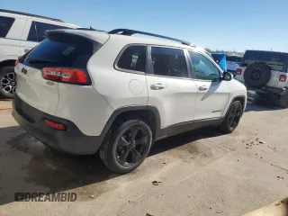 2017 Jeep Cherokee Limited with VIN 1C4PJLDB0HW548338, listed as a Copart auction lot 46846465 with 103,691 mi miles and Salvage Title. Bid and sale history available at carsss.com. Image 3.
