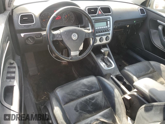 2007 Volkswagen Eos 2.0T с VIN WVWDA71F27V032617, выставлен на аукционе Copart как лот 56394925 с пробегом 137 051 миль миль и Чистый • Clean title. История ставок и продаж доступна на DreamBid. Изображение 8.