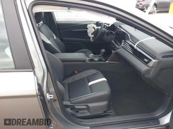 2025 Toyota Camry LE with VIN 4T1DAACK8SU571597, listed as a IAAI auction lot 42051463 with 1,681 mi miles and . Bid and sale history available at DreamBid. Image 5.