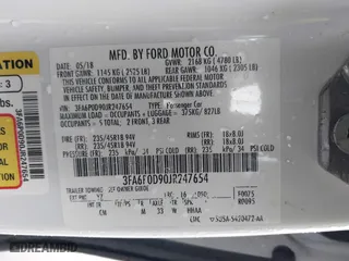2018 Ford Fusion Titanium with VIN 3FA6P0D90JR247654, listed as a IAAI auction lot 41506643 with 100,907 mi miles. Bid and sale history available at carsss.com. Image 9.