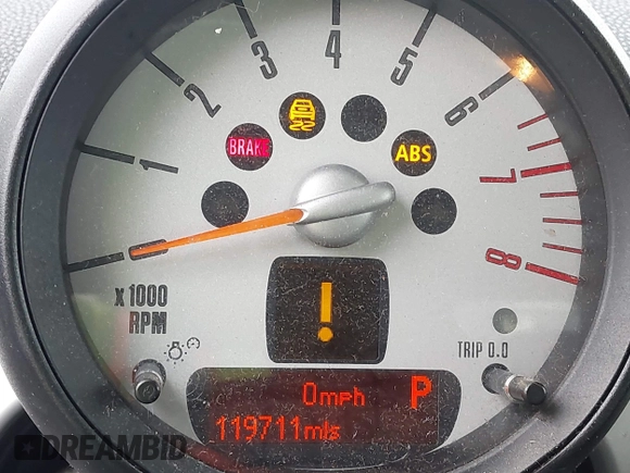 2013 MINI Hardtop with VIN WMWSU3C50DT546031, listed as a IAAI auction lot 42542290 with 119,711 mi miles and . Bid and sale history available at DreamBid. Image 15.