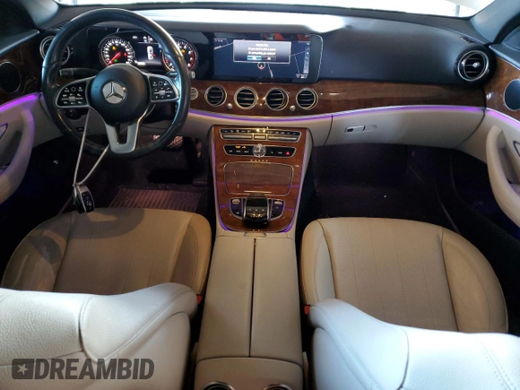2019 Mercedes-Benz E-Class E 300 with VIN WDDZF4JB3KA565651, listed as a Copart auction lot 42371535 with 132,756 mi miles and Clean Title. Bid and sale history available at carsss.com. Image 8.