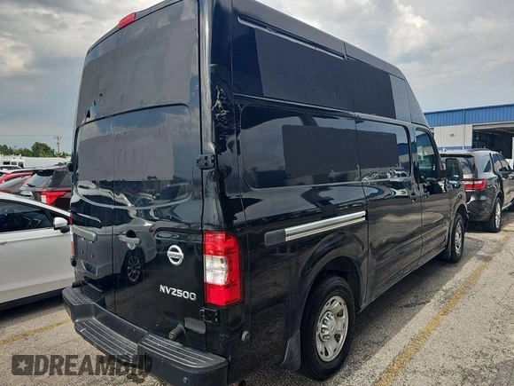 2019 Nissan NV SV z VIN 1N6BF0LY0KN803435, wystawiony jako IAAI lot #42566203 z przebiegiem 140 027 mil mil oraz . Historia ofert i sprzedaży dostępna na DreamBid. Obrazek 11.
