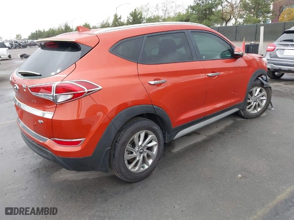 2017 Hyundai Tucson SE with VIN KM8J33A43HU526878, listed as a IAAI auction lot 41782842 with 21,627 mi miles. Bid and sale history available at carsss.com. Image 4.
