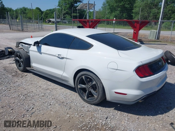 2018 Ford Mustang EcoBoost z VIN 1FA6P8TH2J5112959, wystawiony jako IAAI lot #42110990 z przebiegiem 97 088 mil mil oraz . Historia ofert i sprzedaży dostępna na DreamBid. Obrazek 3.