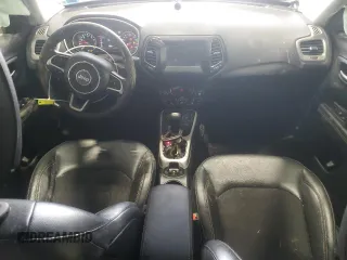 2018 Jeep Compass Latitude z VIN 3C4NJDBB9JT436892, wystawiony jako Copart lot #46238315 z przebiegiem 78 925 mil mil oraz Szkoda całkowita • Salvage title. Historia ofert i sprzedaży dostępna na DreamBid. Obrazek 8.