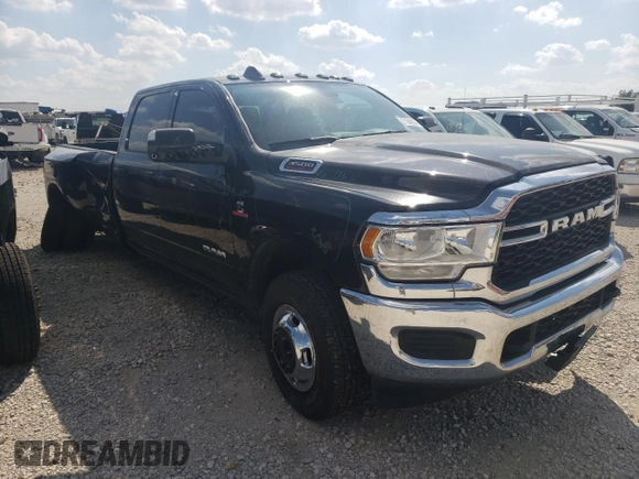 2022 Ram 3500 Tradesman with VIN 3C63RRGL4NG139856, listed as a Copart auction lot 71849204 with 48,082 mi miles and Salvage Title. Bid and sale history available at carsss.com. Image 4.