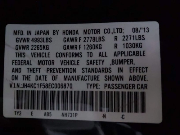 2014 Acura RLX Tech Pkg with VIN JH4KC1F58EC006870, listed as a IAAI auction lot 41142410 with 176,847 mi miles. Bid and sale history available at carsss.com. Image 9.