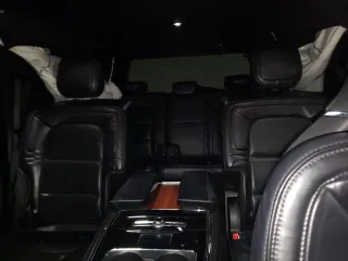 2019 Lincoln Navigator Reserve with VIN 5LMJJ2LT5KEL17211, listed as a Copart auction lot 47668475 with 102,903 mi miles and Salvage title. Bid and sale history available at DreamBid. Image 10.