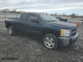2007 Chevrolet Silverado 1500 Work Truck with VIN 2GCEC19C471711246, listed as a Copart auction lot 43143695 with 302,328 mi miles and Salvage Title. Bid and sale history available at carsss.com. Image 4.