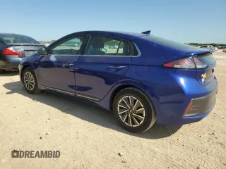 2020 Hyundai Ioniq Limited with VIN KMHC85LJ3LU071113, listed as a Copart auction lot 52460715 with 35,584 mi miles and Clean title. Bid and sale history available at DreamBid. Image 2.