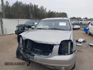 2009 GMC Yukon SLT 4SB with VIN 1GKFK33069R240779, listed as a IAAI auction lot 41639862 with 182,709 mi miles and . Bid and sale history available at DreamBid. Image 13.