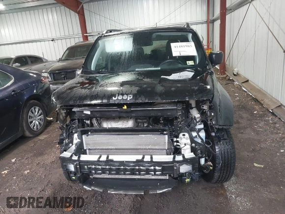 2020 Jeep Renegade Latitude with VIN ZACNJBBB5LPL69624, listed as a IAAI auction lot 41481985 with 45,432 mi miles. Bid and sale history available at carsss.com. Image 13.