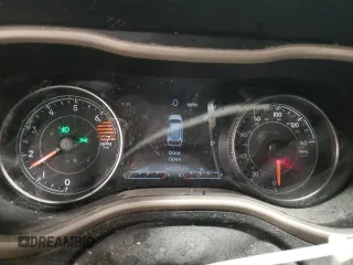 2017 Jeep Cherokee Limited с VIN 1C4PJLDB0HW540000, выставлен на аукционе Copart как лот 84268434 с пробегом 163 225 миль миль и Списание • Salvage title. История ставок и продаж доступна на DreamBid. Изображение 9.