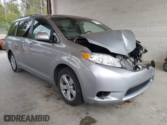 2017 Toyota Sienna LE Auto Access Seat с VIN 5TDKZ3DC4HS828226, выставлен на аукционе IAAI как лот 42283563 с пробегом 19 725 миль миль и . История ставок и продаж доступна на DreamBid. Изображение 1.