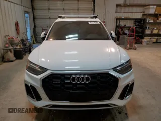 2022 Audi Q5 S line Premium z VIN WA1GAAFY6N2030009, wystawiony jako Copart lot #47274395 z przebiegiem 42 569 mil mil oraz Szkoda całkowita • Salvage title. Historia ofert i sprzedaży dostępna na DreamBid. Obrazek 5.