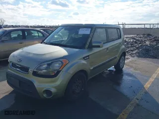 2012 Kia Soul with VIN KNDJT2A55C7443919, listed as a IAAI auction lot 41670865 with 146,096 mi miles. Bid and sale history available at carsss.com. Image 12.