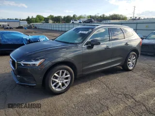 2018 Volvo XC60 Momentum z VIN YV4102RK5J1071630, wystawiony jako Copart lot #56046765 z przebiegiem 120 230 mil mil oraz Szkoda całkowita • Salvage title. Historia ofert i sprzedaży dostępna na DreamBid. Obrazek 1.