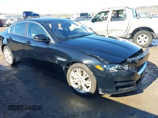 2018 Jaguar XE 25t Premium with VIN SAJAD4FX3JCP20138, listed as a IAAI auction lot 41441120 with 52,795 mi miles. Bid and sale history available at carsss.com. Image 1.