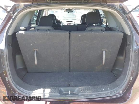 2015 Kia Sorento LX with VIN 5XYKTDA70FG604220, listed as a IAAI auction lot 42060598 with 128,180 mi miles and . Bid and sale history available at DreamBid. Image 17.