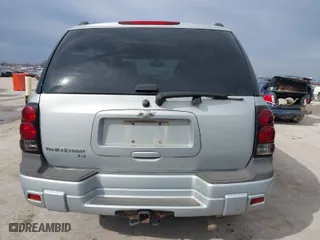 2007 Chevrolet TrailBlazer LS with VIN 1GNDT13S272169972, listed as a IAAI auction lot 41669706 with 217,228 mi miles. Bid and sale history available at carsss.com. Image 16.