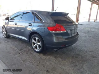 2010 Toyota Venza with VIN 4T3ZK3BB4AU025756, listed as a IAAI auction lot 41751093 with 170,477 mi miles. Bid and sale history available at carsss.com. Image 3.