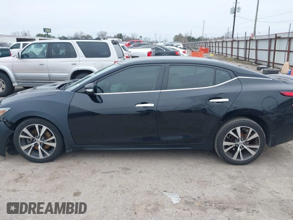 2016 Nissan Maxima SL with VIN 1N4AA6APXGC419472, listed as a IAAI auction lot 41642950 with 167,165 mi miles and . Bid and sale history available at DreamBid. Image 14.