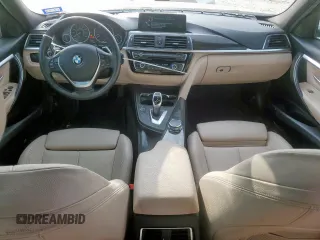 2016 BMW 3 Series 328i z VIN WBA8E9C52GK646717, wystawiony jako Copart lot #58204995 z przebiegiem 70 525 mil mil oraz Szkoda całkowita • Salvage title. Historia ofert i sprzedaży dostępna na DreamBid. Obrazek 8.